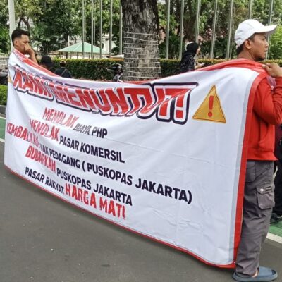 Massa Aksi FP3J Kembali Datangi Kantor Gubernur dan DPRD Provinsi Jakarta